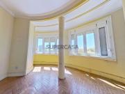 Exclusivo Apartamento T10 no Coração de Lisboa...