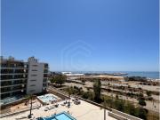 Exclusivo Apartamento T2 na primeira linha da praia, Dom...