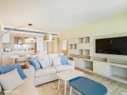Exclusivo Apartamento T2 na primeira linha da praia,...