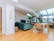 Exclusivo ático de 79 m2 en alquiler Madrid, España