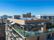 Exclusivo Ático en PAU 5: Vistas al Mediterráneo y vida...