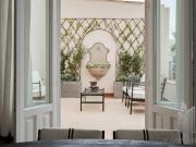 Exclusivo ático reformado con terraza privada en Recoletos