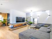 Exclusivo Chalet con jardín de 1050m2, piscina con agua...
