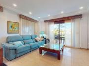 EXCLUSIVO CHALET EN URBANIZACION DON BALBINO