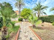 EXCLUSIVO CHALET EN VENTA EN LAS ROTAS