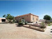 EXCLUSIVO CHALET JUNTO A RETAMAR CON PARCELA DE 1.470 MTS
