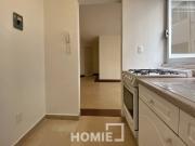Exclusivo departamento con balcón en Merced Gómez