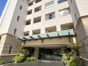EXCLUSIVO DEPARTAMENTO EN VENTA EN COMPLEJO VILLAGE PLAZA