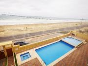 EXCLUSIVO DEPARTAMENTO FRENTE AL MAR UBICADO EN PUNTA...