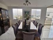 Exclusivo Duplex en Av. El Polo, Surco
