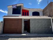 ¡Exclusivo En Pedregal! ¡Casa De 3 Pisos!