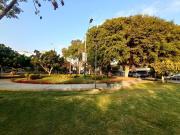 Exclusivo Flat frente al Parque Acosta, San Isidro, con...