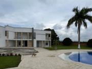 Exclusivo hotel en alquiler Pereira, Departamento de...