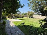 Exclusivo Lote Residencial con Jardín Maduro y Barda...