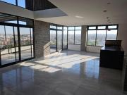 EXCLUSIVO PENTHOUSE EN VENTA CON VISTA PANORAMICA, AL...