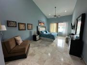 Exclusivo PH en venta en Portovento Ixtapa