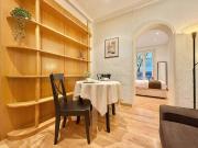 Exclusivo piso de una habitación con ubicación...