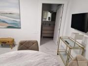 Exclusivo Piso Reformado en el Corazón de Granada