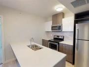 Executive 2 Bedroom Downtown Condo W/ Parking
