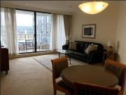 Executive 2 Bedroom Harbour View Apartment near Barangaroo
