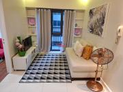 Executive 3BR Luxury Residence in Signa Makati | 100SQM...