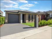 Executive 4 Bedroom Home in Caddens