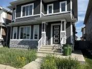 Gorgeous Executive Brand New Home In Griesbach