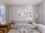 Executive Fully Furnished Apartment in Prime Location!