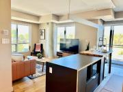 Executive FURNISHED 2 bed & 2 bath in Inglewood Move in...