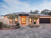 Executive living, no maintenance
