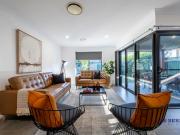 Executive SemiDetached Duplex in SoughtAfter Southlakes...