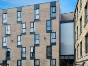 Executive Studio 17 24