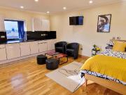 Executive Studio A Has an Apartment