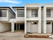 Executive Townhouse!