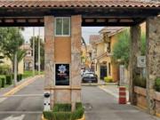 ¡EXELENTE CASA! EN FRACCIONAMIETO REAL CASTELL TECAMAC