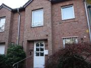 EXKLUSIV EINFAMILIENHAUS MIT GARTEN+TERRASSE+GARAGE...