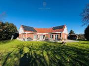 EXKLUSIV !. luxuriöser Traumbungalow...