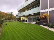 EXKLUSIV MIT GROSSER TERRASSE UND SITZPLATZ EXKLUSIV MIT GROSSER TERRASSE UND SITZPLATZ