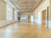 Klassik & Design Exklusive Stilwohnung mit Stuck,...