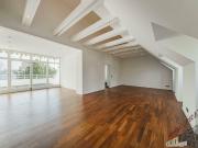 Exklusiv und perfekt aufgeteilte Dachgeschoßwohnung 92...