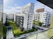 Exklusive 2,5 Zi. Wohnung mit Balkon, Einbauküche und TG...