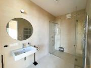 Exklusive 2 Zimmer Dachgeschosswohnung mit Terrasse und...