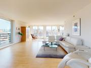 Exklusive 300 m² Penthouse Wohnung mit privatem Lift...