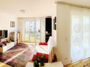 Exklusive 3,5 Zimmer Wohnung mit Balkon und EBK +...