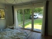 Exklusive 3 Raum Wohnung/ Doppelhaushälfte mit Garten