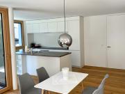 Exklusive 3 Zi Whg in unmittelbarer Bahnhofsnähe....