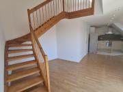 Exklusive 3 Zimmer Maisonette mit Balkon & TG Stellplatz