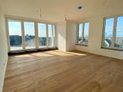 Exklusive 3 Zimmer Neubau Wohnung mit EBK