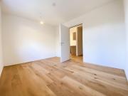 Exklusive 3 Zimmer Wohnung mit Terrasse & Garten in...