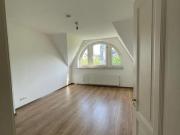 Exklusive 3 ZKB Dachgeschoss Altbauwohnung in Wiesbaden